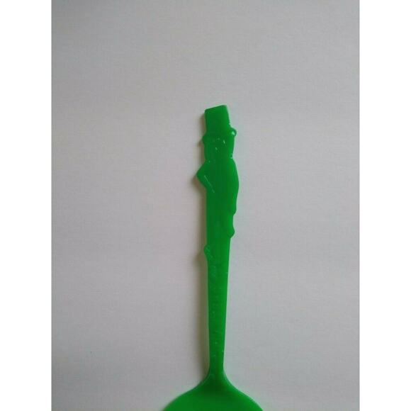 Mr Peanut Vintage Green Plastic Serving Spoon 1950s Planters Peanuts Kitchenware - Picture 4 of 4